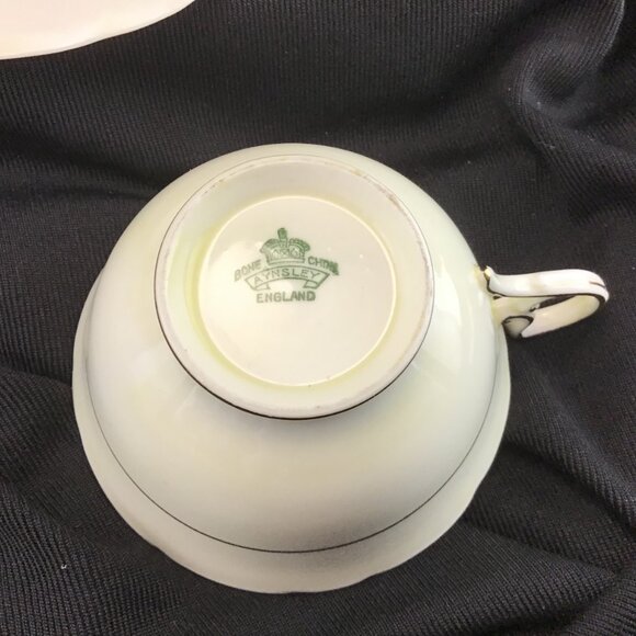 Vintage Aynsley Teacup and Saucer Yellow & Gold Bone China - Picture 9 of 11